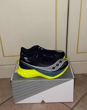 Używany Saucony Endorphin Pro 4 Running Shoes
