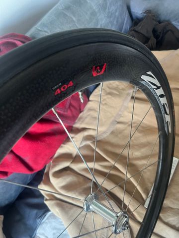 Brugt Zipp 404 Carbon Vorderrad 2010 Wheels