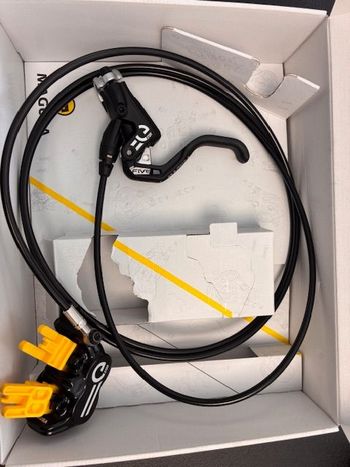 Magura, MT5 eSTOP