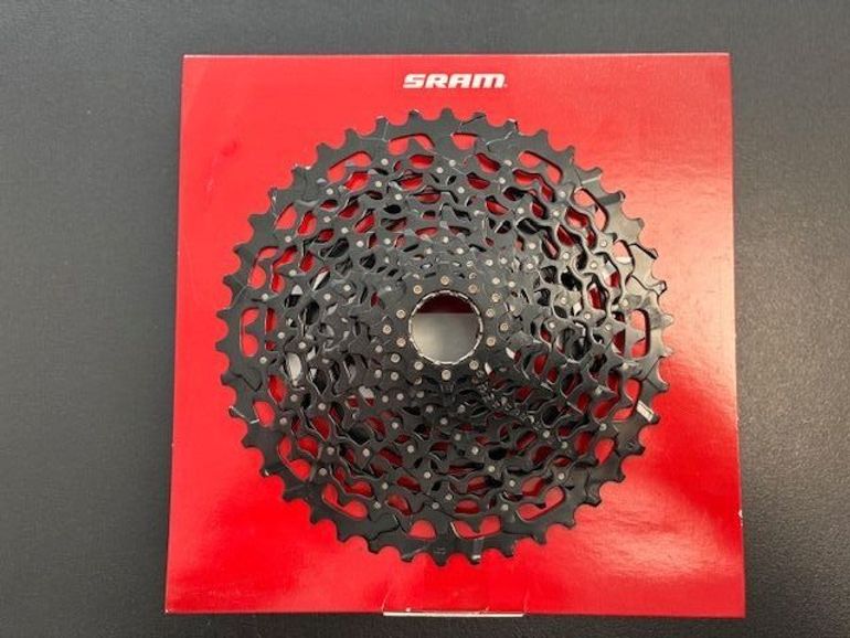 Used Sram GX 1150 10-42 2021 bike — image 2 of 3