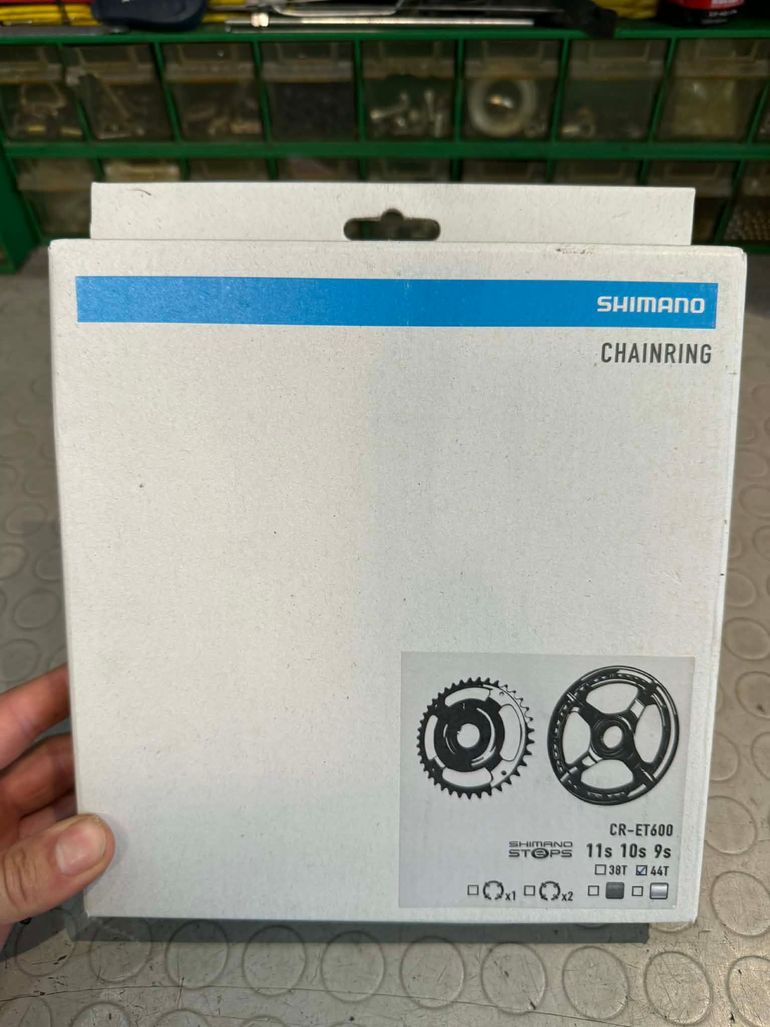 Used Shimano CHAINRING. 44T. 9/10/11S. CR-ET600 bike — image 3 of 6