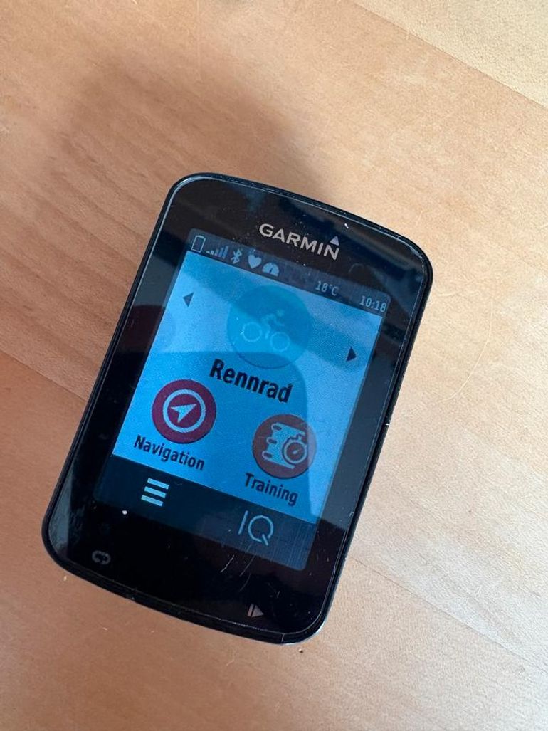 Used Garmin Edge 820 bike — image 1 of 5