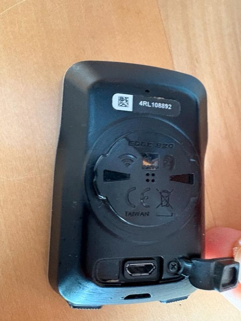 Used Garmin Edge 820 bike — image 5 of 5