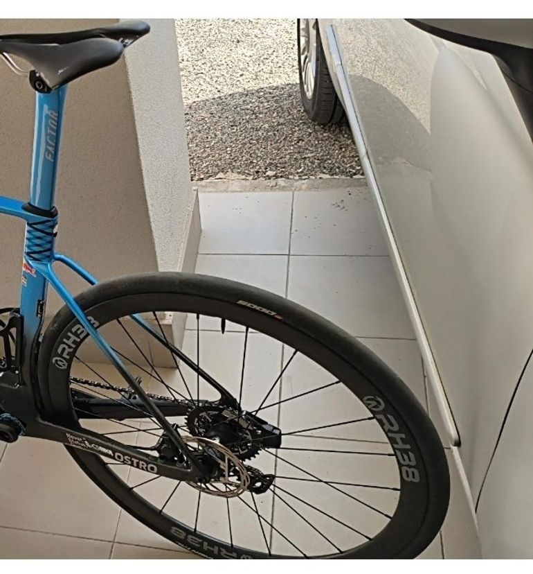 Used Alchemist Wheelset 2023 bike — image 2 of 2