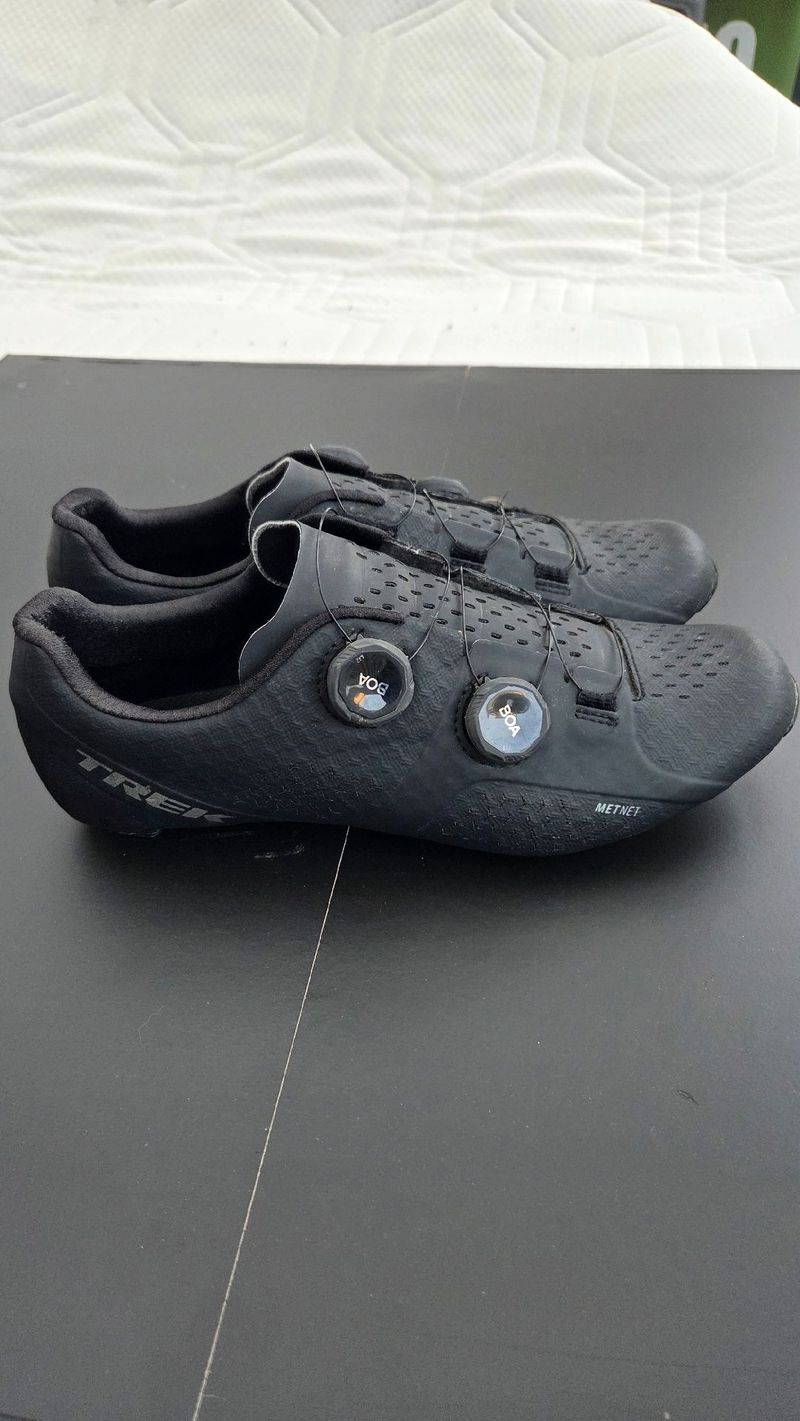 Used Trek Velocis Road Shoes 2025 Cycling Shoes