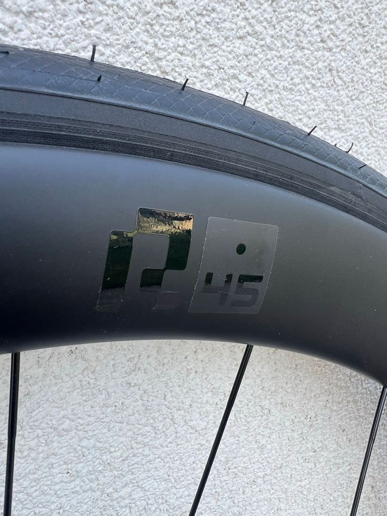Used Hollwgram R45 Carbon Wheelset 2026 bike — image 2 of 10
