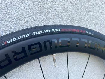 Used Hollwgram R45 Carbon Wheelset 2026 bike — image 4 of 10