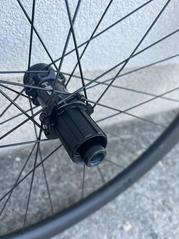 Used Hollwgram R45 Carbon Wheelset 2026 bike — image 8 of 10