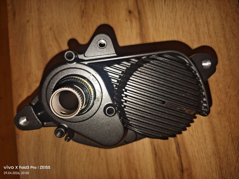 Used Shimano EP8 Motor 2026 bike — image 3 of 7