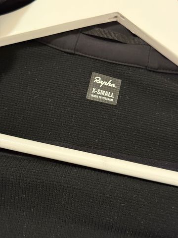 Used Rapha XS Pro Team Winter Jacket 2025 bike — image 5 of 6