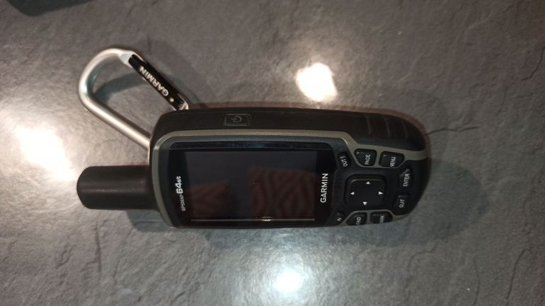 Used Garmin Gps map 64st bike — image 3 of 4