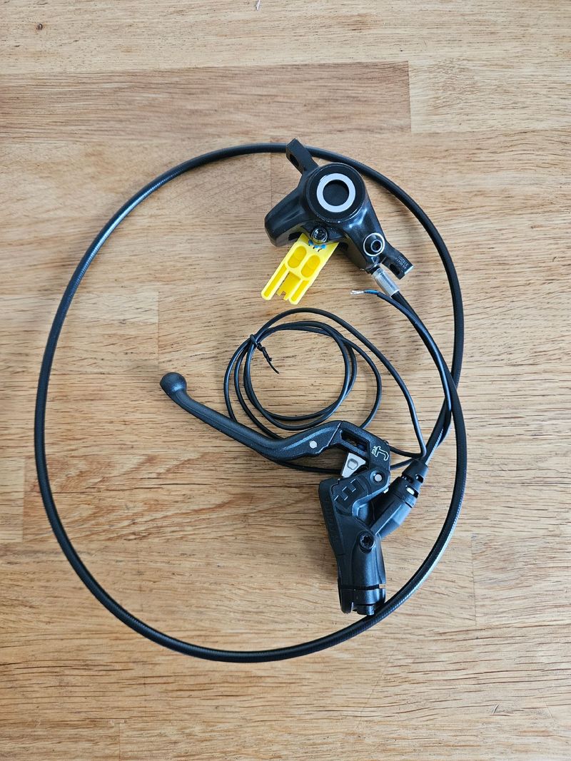 Tweedehands Magura MT4 Disc Brake with Pressure Sensor Brakes