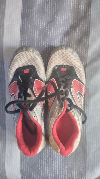 Used Decathlon Zapatillas atletismo clavos Talla 35 bike