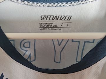 Tweedehands Specialized All Mountain LS Jersey bike — afbeelding 3 van 5