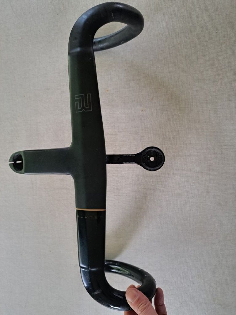 Used BLKTEC R8 2024 bike — image 2 of 9
