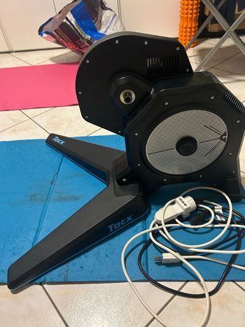 Tacx, ® FLUX 2 Smart Trainer