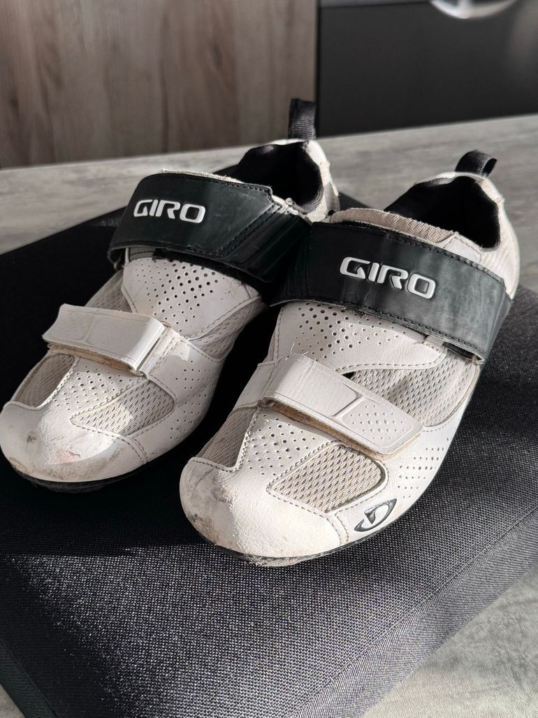 Used Giro Inciter bike — image 1 of 7