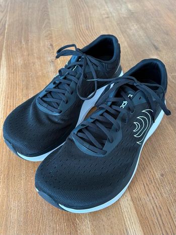 Topo Athletic, Atmos