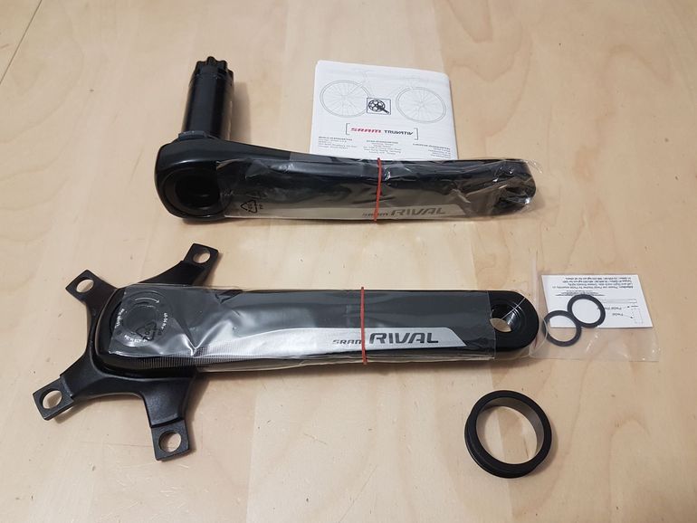 Used Sram Rival 22 PF30 / BB30 bike — image 1 of 12