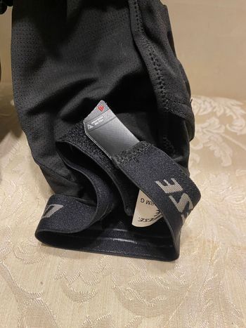 Used Dainese Armofor bike — image 16 of 24