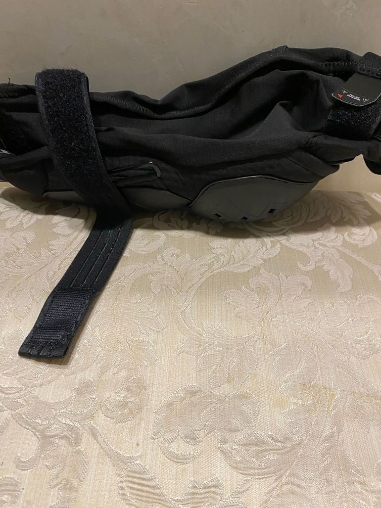 Used Dainese Armofor bike — image 21 of 24
