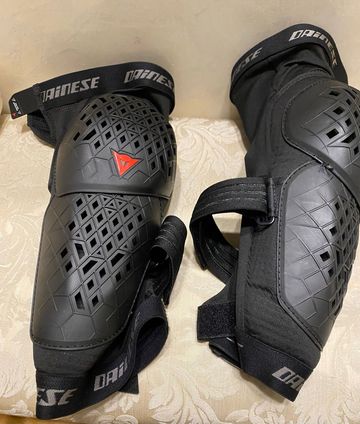 Brugt Dainese Armofor bike — billede 1 af 24