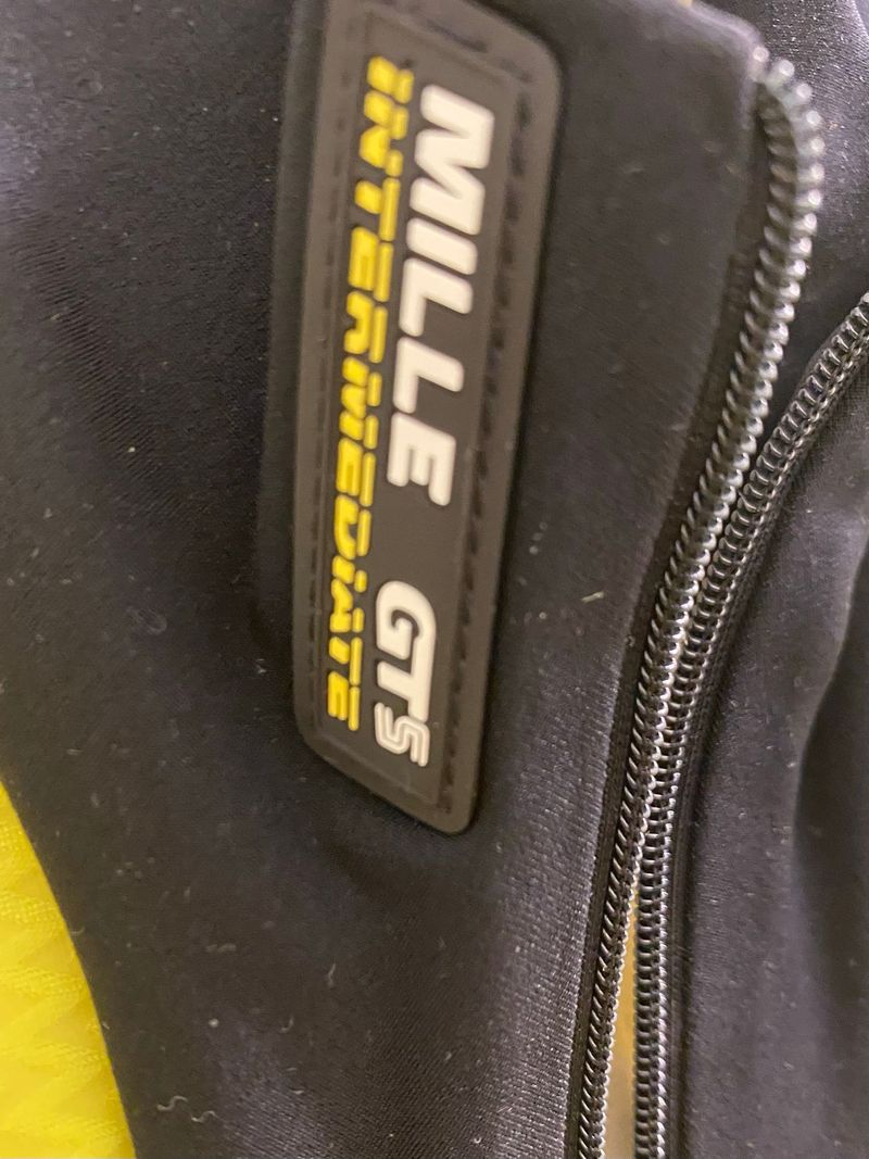 Assos Mille GTS Yellow bike d'occasion — image 17 sur 29