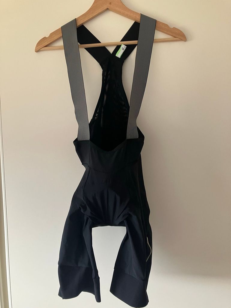 Used Q36.5 Gregarius Pantaloncino Uomo bike — image 1 of 3