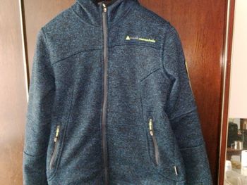 Used Mountain Equipment Veste 2024 bike — image 1 of 2