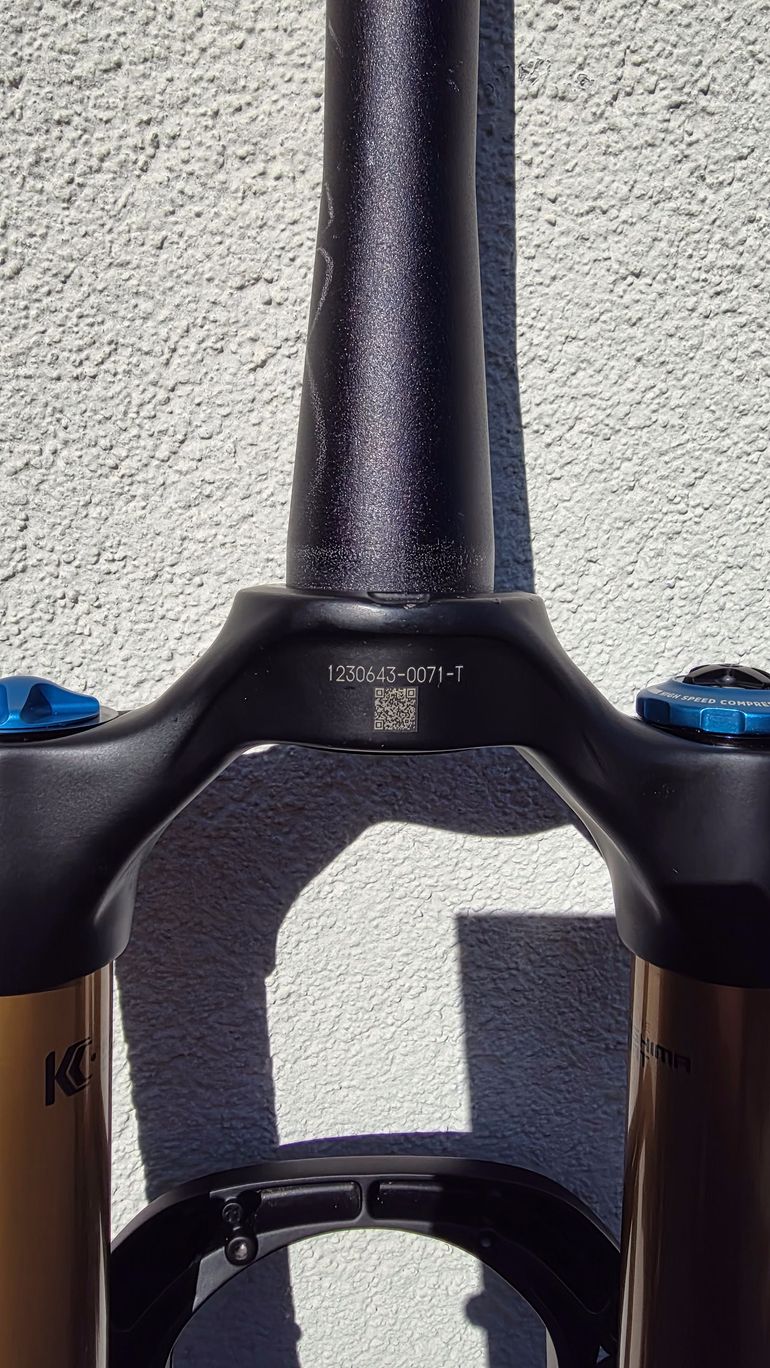 Used Fox 36 GRIP X Factory 2026 bike — image 5 of 9
