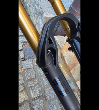 Used Fox 36 GRIP X Factory 2026 bike — image 6 of 9