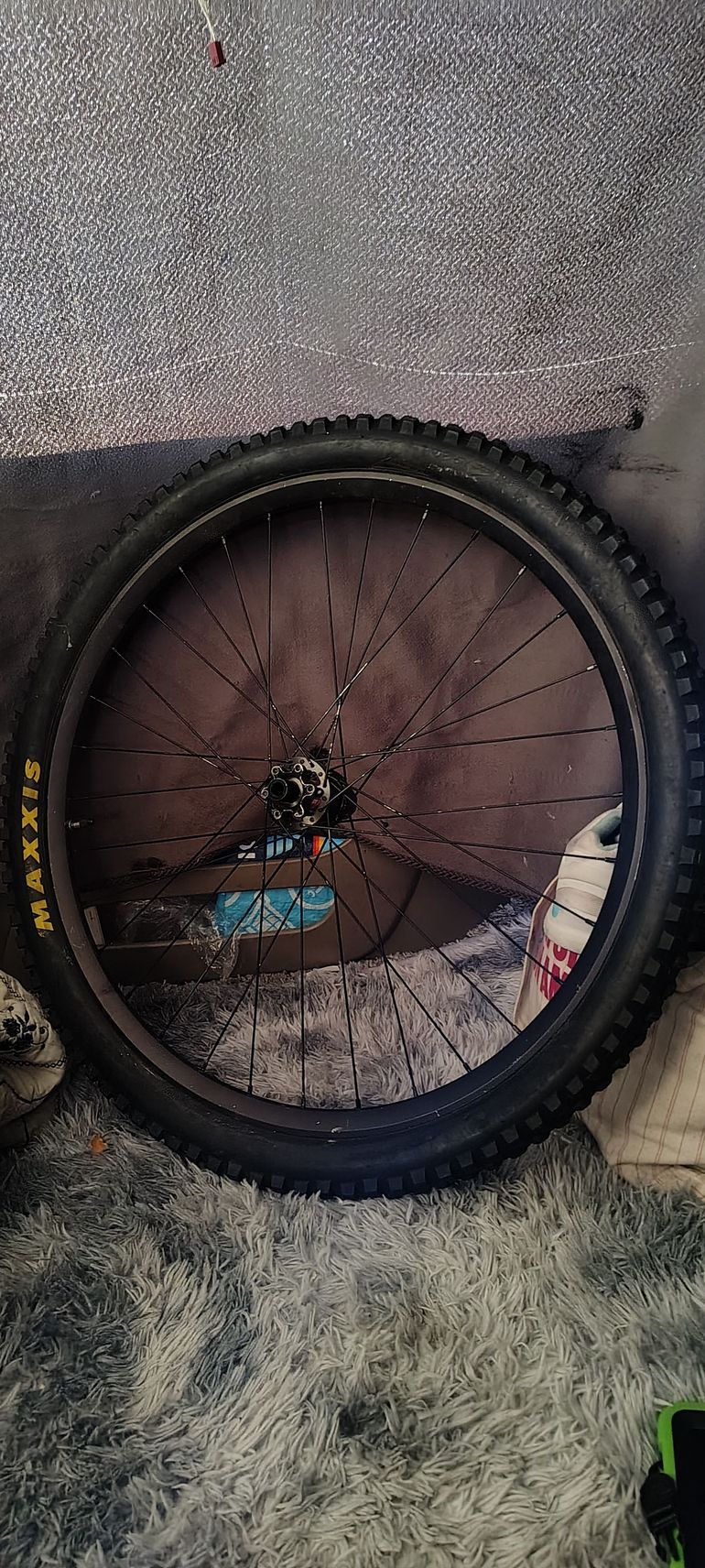 Used Dt Swiss 27.5 36h Rear with 240s hub bike — image 3 of 3