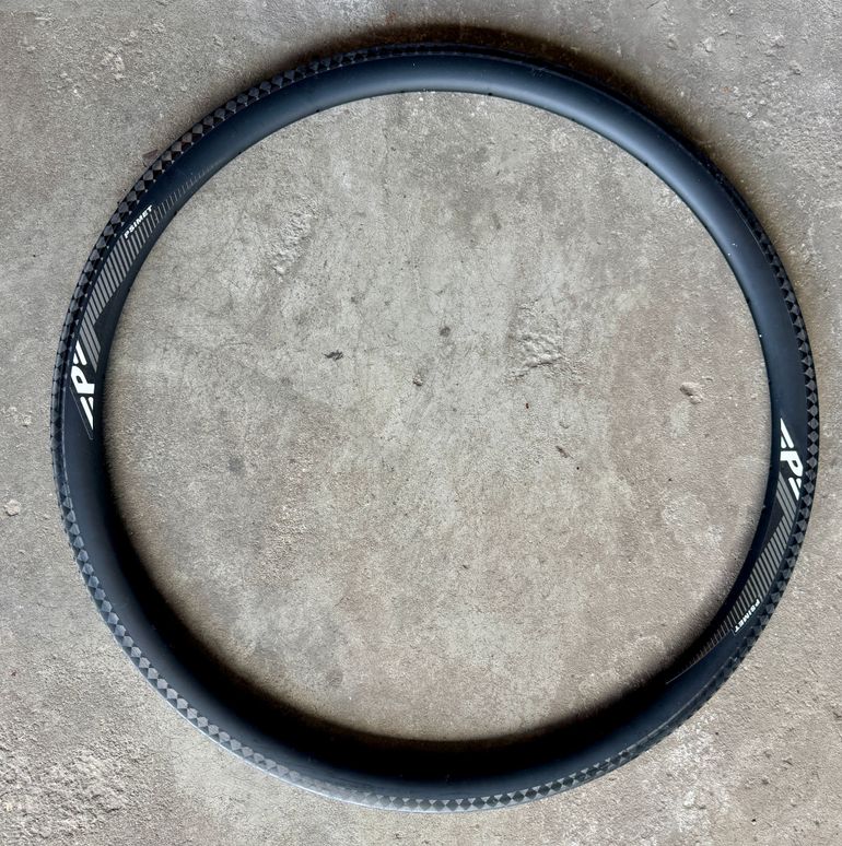 Used Psimet Front and Rear Carbon Rims 2021 bike — image 3 of 4