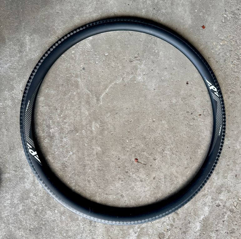 Used Psimet Front and Rear Carbon Rims 2021 bike — image 2 of 4