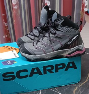 Used Scarpa Maverick Mid GTX Grey/Red bike — image 1 of 8
