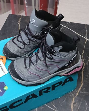 Used Scarpa Maverick Mid GTX Grey/Red bike — image 4 of 8
