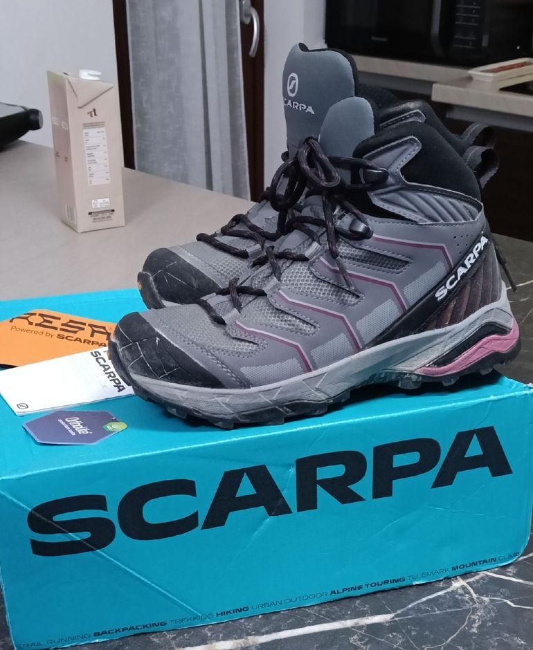 Used Scarpa Maverick Mid GTX Grey/Red bike — image 8 of 8