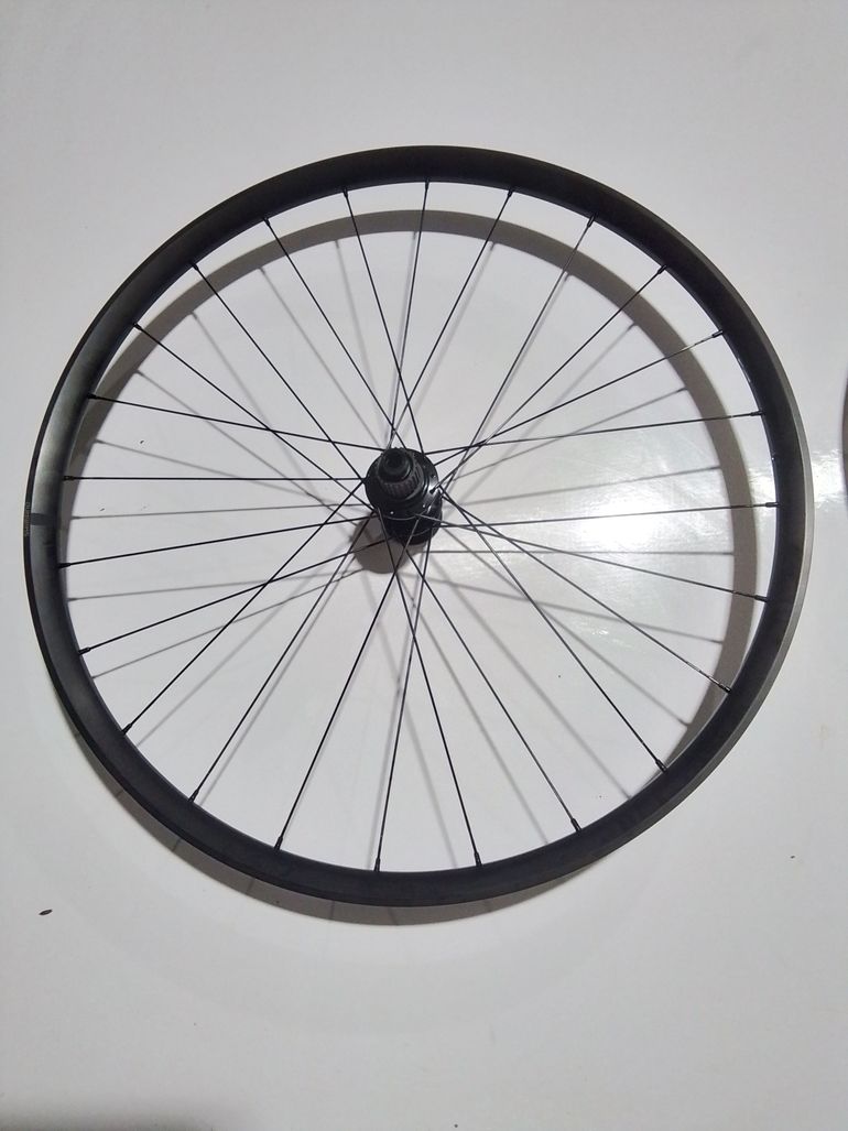 Used Shimano 29" Wheelset bike — image 5 of 6