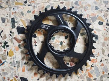 Used Sram X01 Eagle Crankset 2021 bike — image 2 of 6