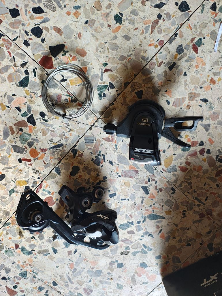 Used Shimano XT RD-10 bike — image 2 of 6