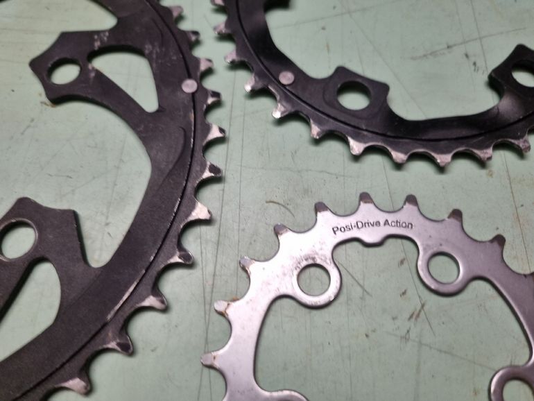 Used Fsa 44/32/22T 5-bolt Chainrings bike — image 4 of 4