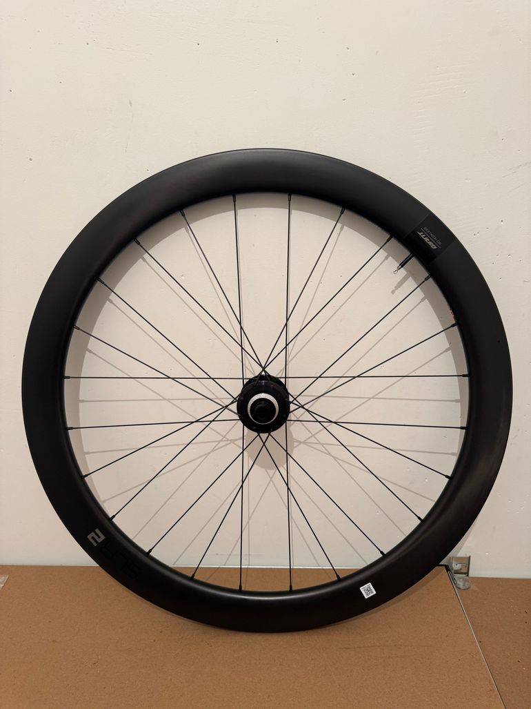 Used Giant Roue carbone SLR2 2026 bike — image 2 of 2