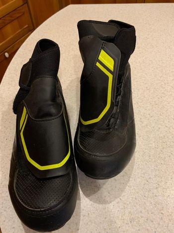 Used Shimano road 2024 bike — image 2 of 3