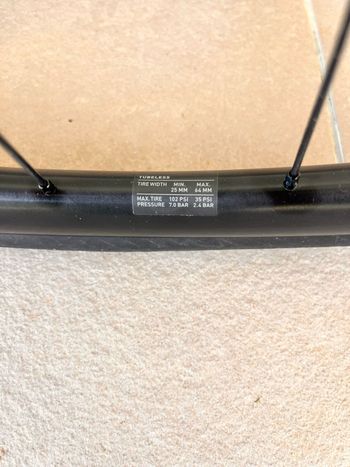 Used Dt Swiss PERFORMANCE LN bike — image 8 of 9