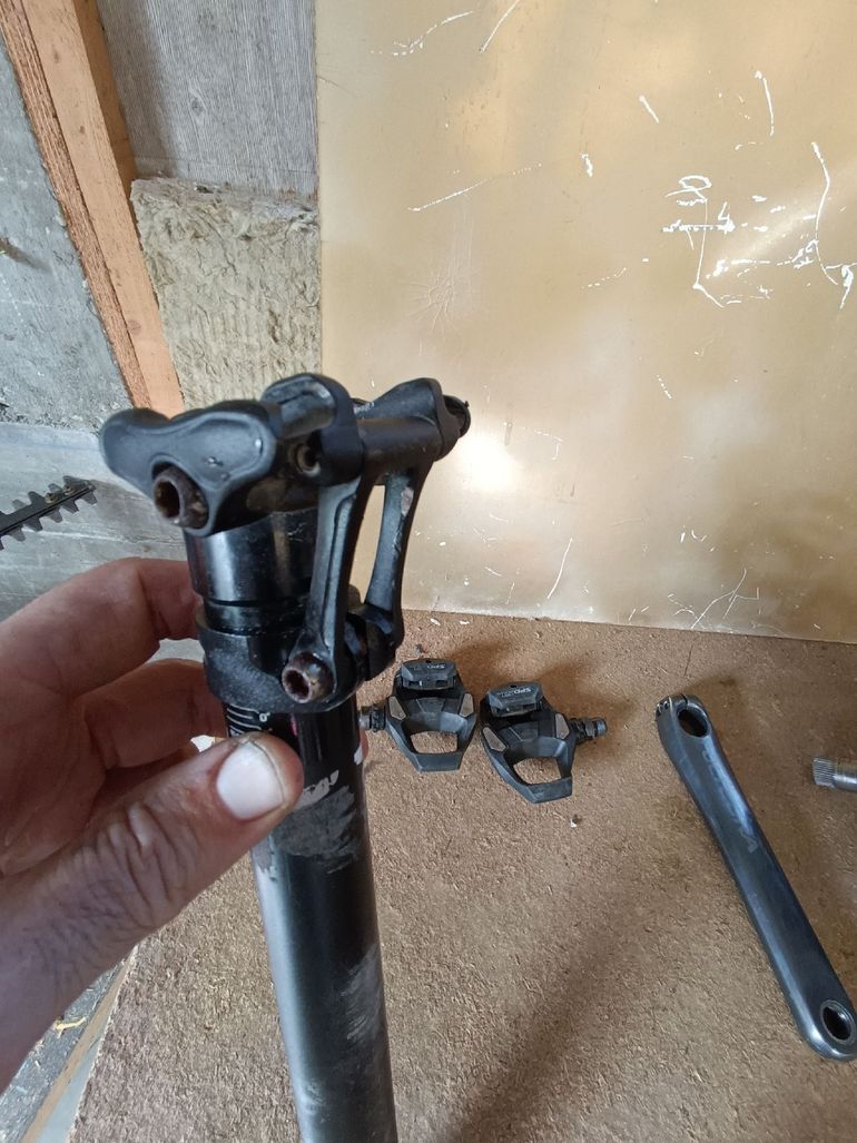 Used Race Face Revolution 290 Mm bike — image 2 of 2