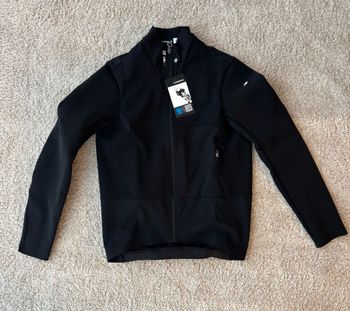 Assos, Equipe R Habu Vest