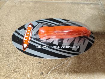 Used Maxxis Tire Levers bike — image 2 of 2