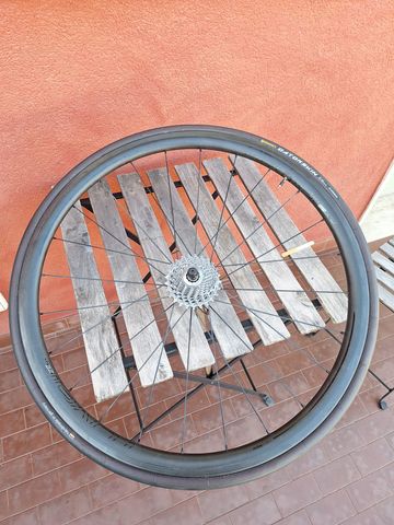 Tweedehands Roval CLX 32 Carbonio per Tubolare 2020 Wheels
