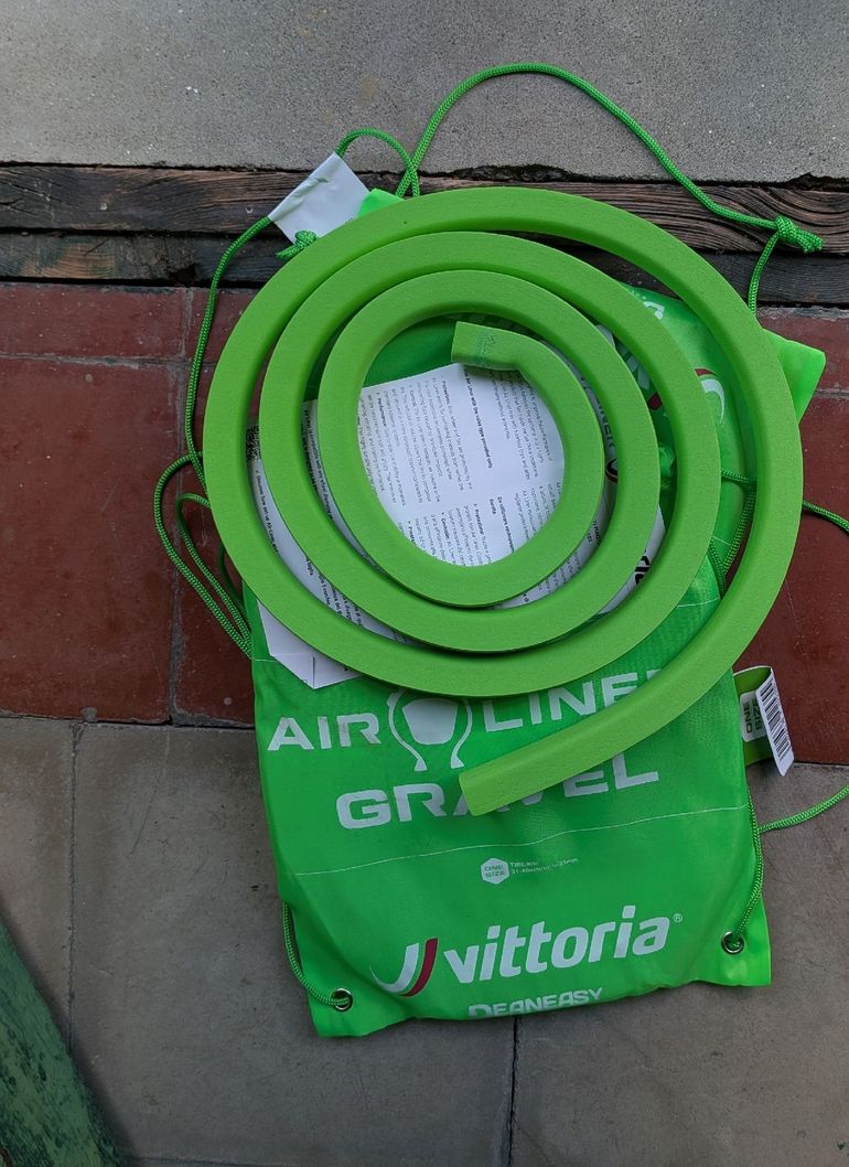 Used Vittoria Airliner Gravel bike — image 2 of 3