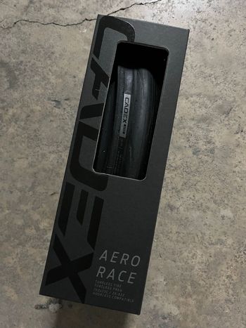 Cadex, Aero Cotton Tubeless Pneu tringle souple - Race Shield | RR-S2 Compound |